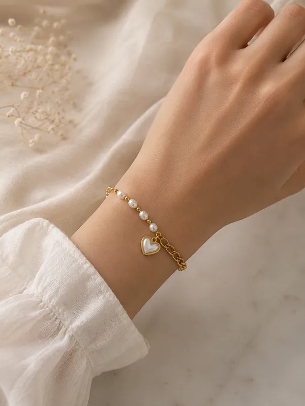 Heart_Charm_half_pearl_bracelet