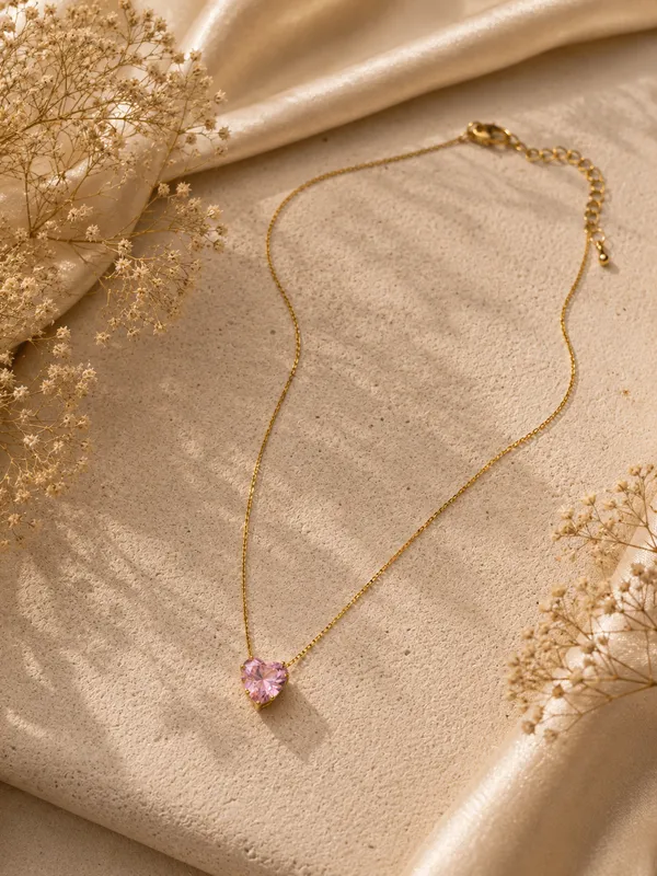 Pink_heart_stone_pendant_chain