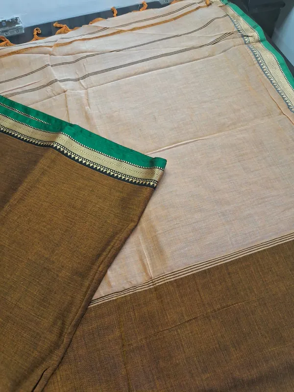 Mustard_Yellow_Narayan_Pet_Cotton_Saree_for_women