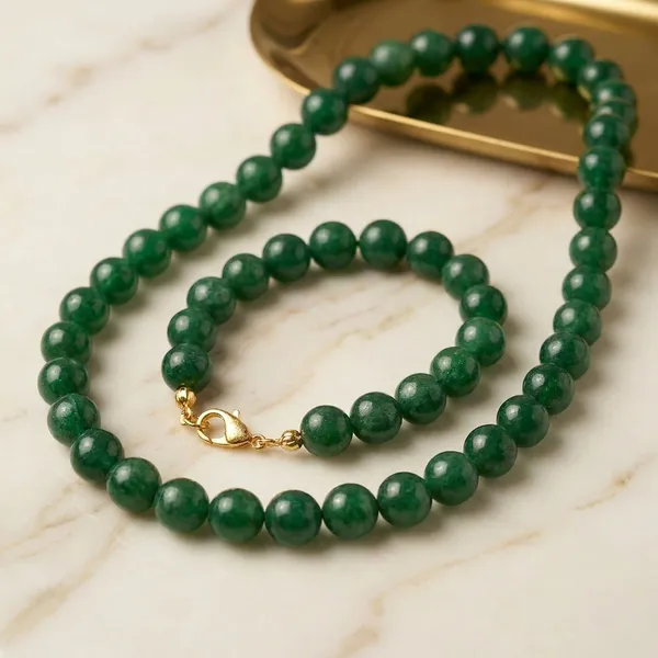 Bottle_Green_Glass_Beads_Necklace_For_Women
