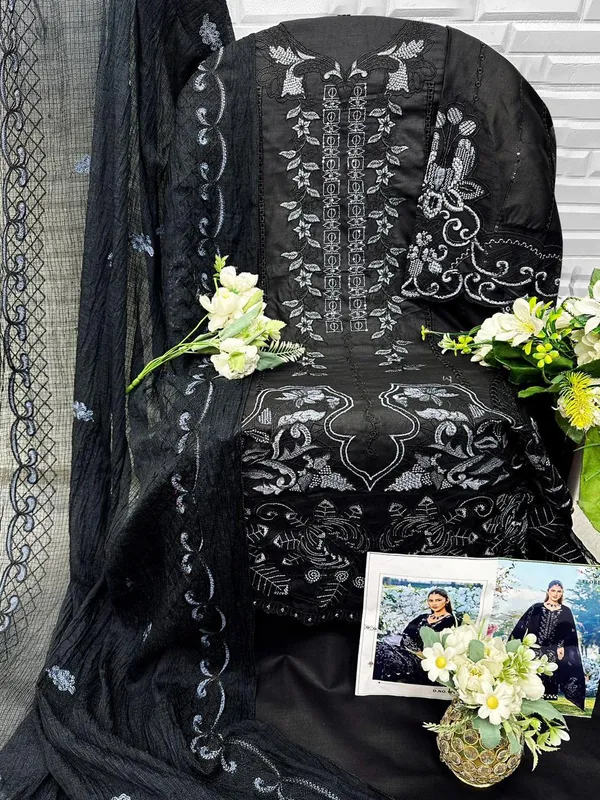 Black_Cambric_Cotton_Suit_Set_For_Women