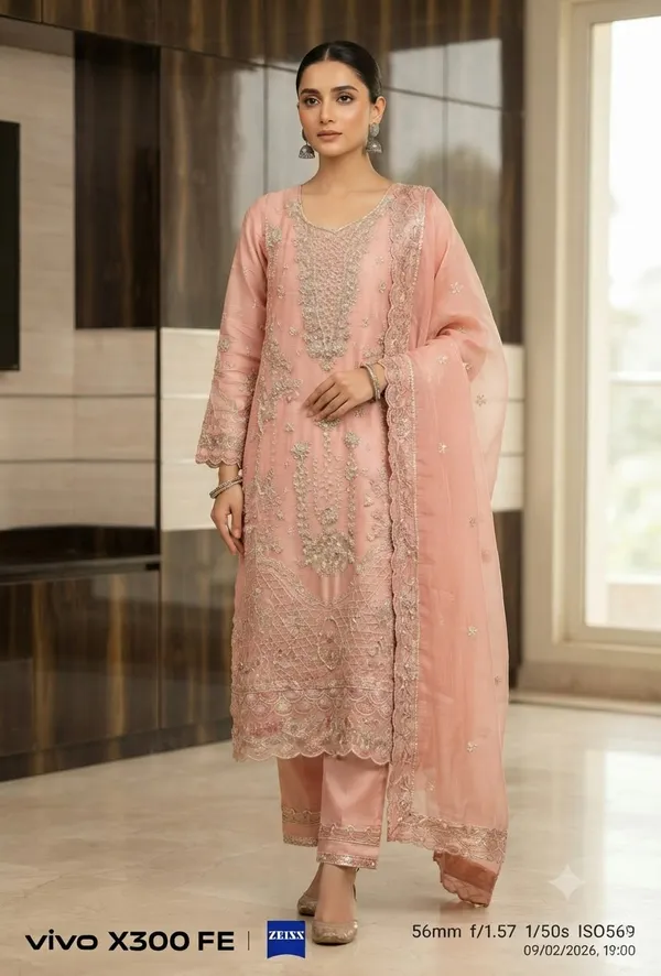 Peach_Chiffon_Straight_Embroidered_Suit_Set_For_Women