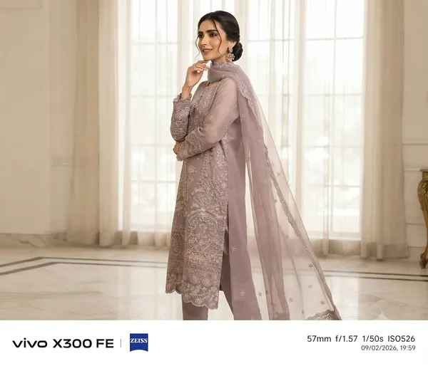 Mauve_Chiffon_Straight_Embroidered_Kurta_Set_With_Dupatta_For_Women