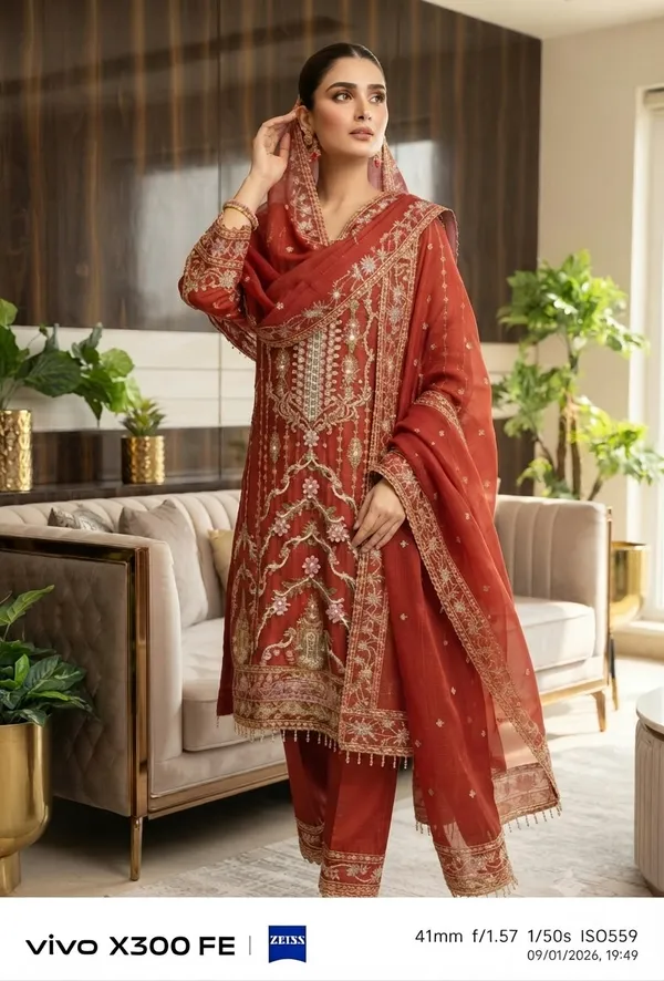 Red_Pure_Chiffon_Straight_Embroidered_Salwar_Suit_Set_For_Women