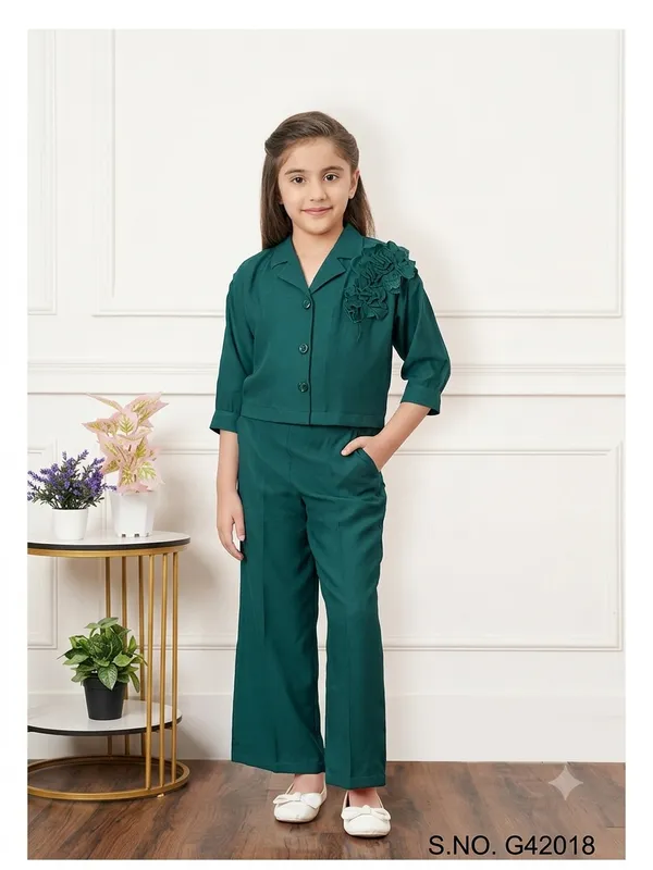 Emerald_Elegance_Girls'_Floral_Blazer_and_Trouser_Set