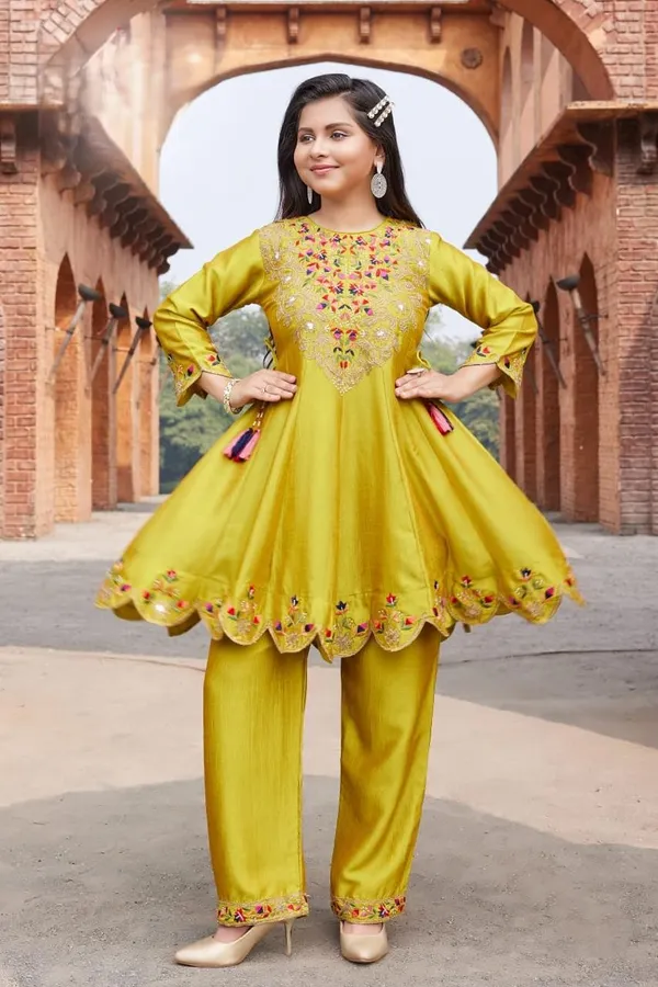 Yellow_Embroidered_Ethnic_Anarkali_Suit_Set_Girls