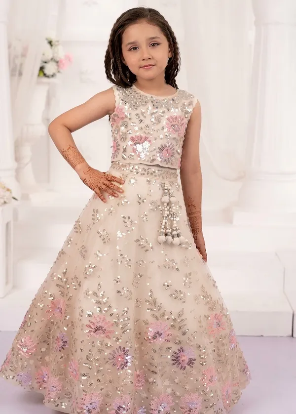 Pink_Embellished_Ethnic_Lehenga_Choli_Set_Girls