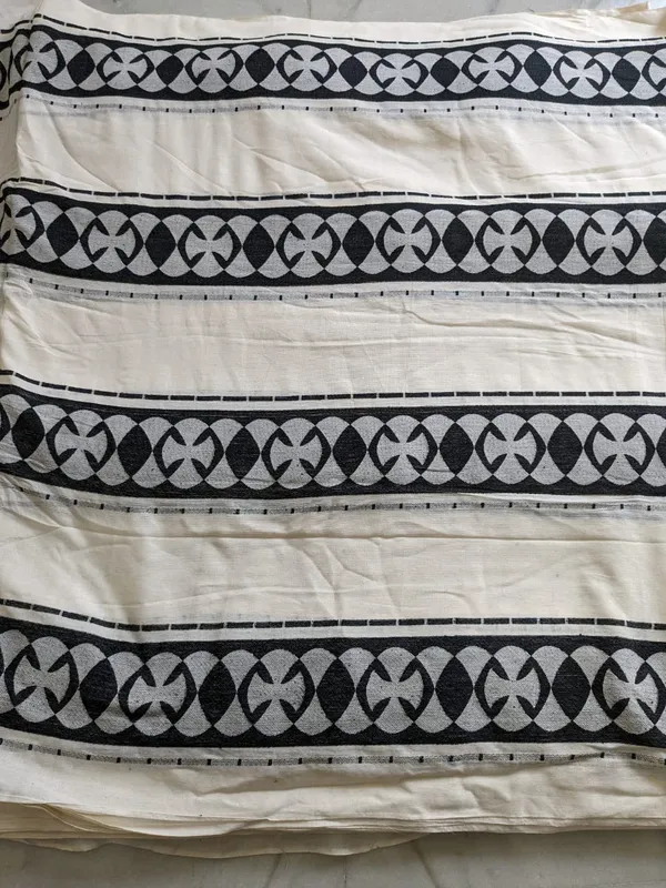 Black_And_Cream_Premium_Cotton_Geometric_Circle_Border_FABRIC_FOR_garment_dresses_and_beachwear
