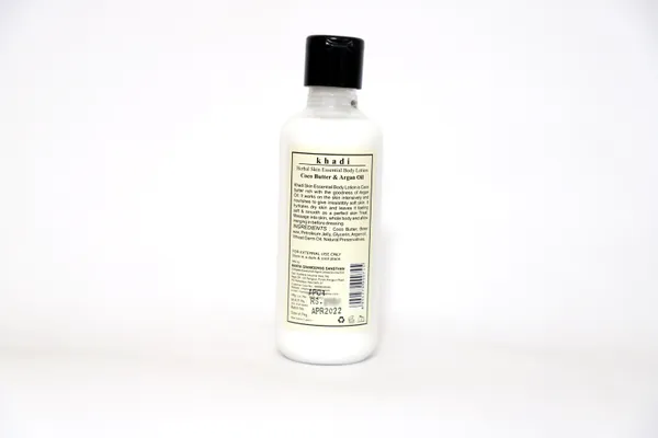 Skin_Essential_Body_Lotion_With_Coco_Butter_(_Pack_Of_2_)