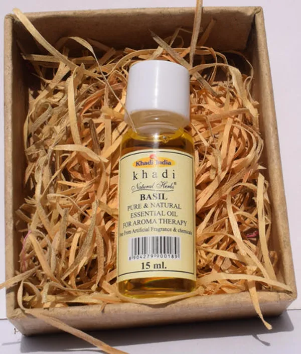 Basil_Essential_Oil