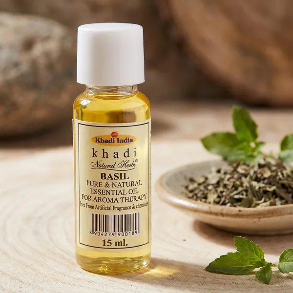 Basil_Essential_Oil