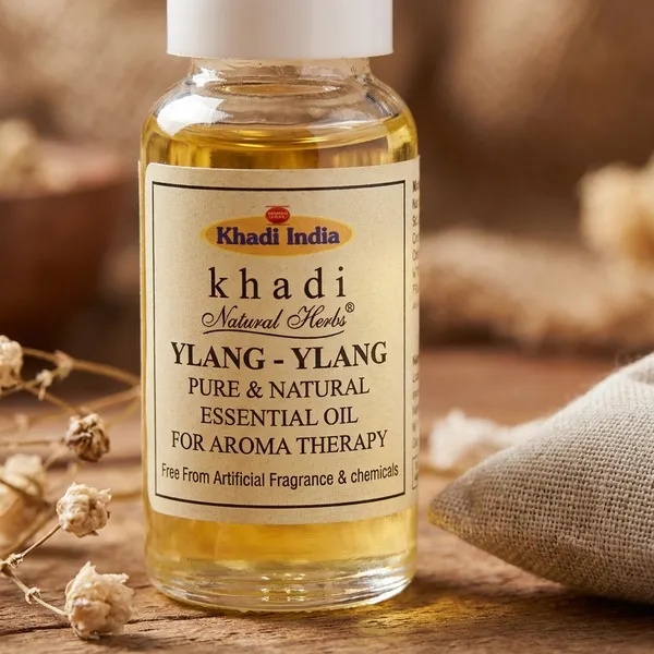 Ylang_Ylang_Essential_Oil