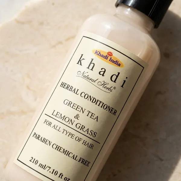 Green_Tea_Lemon_Grass_Herbal_Conditioner_(_Pack_Of__)