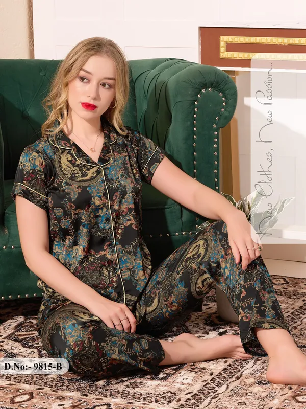 Multicolor_Cotton_Pajama_Set_For_Women