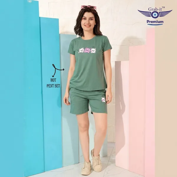 Pista_Green_Cotton_Hot_Pant_Set_For_Women
