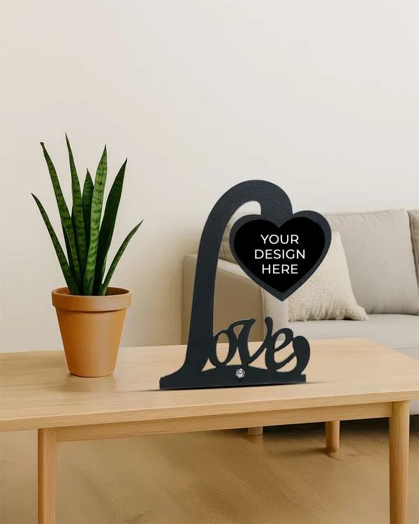 Love_Heart_Shape_Design_-_Black_Cardboard