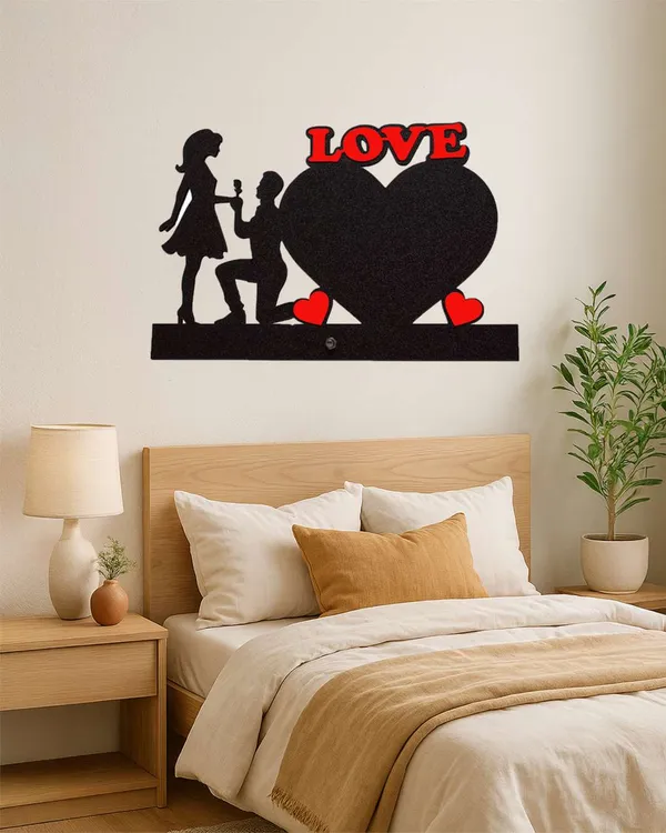 Couple_Love_Heart_Shaped_Photo_Frame-Black_and_Brown_Cardboard