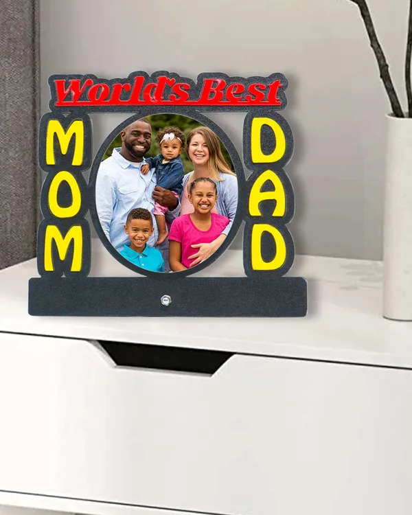 Best_Mom_Dad_Photo_Frame_in_Oval_Shape_-_Red_and_Black_Cardboard