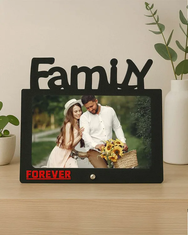 Family_Photo_Frame_-_Black_Color_Cardboard_Rectangle_Shape