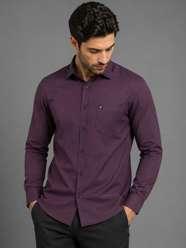 Dark_Purple_Cotton_Solid_Shirt_For_Men