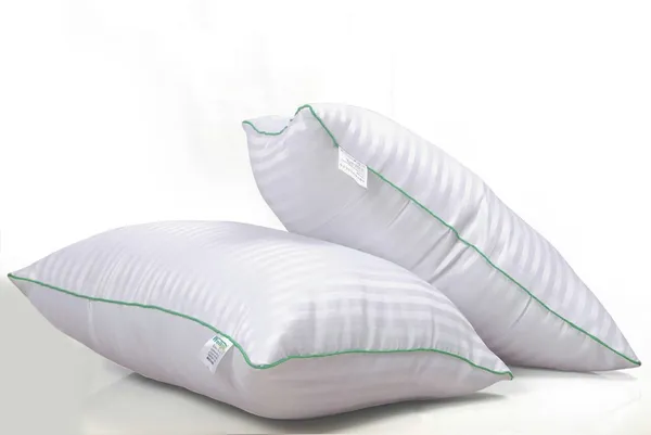 Ease_Pillow_White_And_Cotton_Cover_And_micro_Fiber_Filling_Pillow