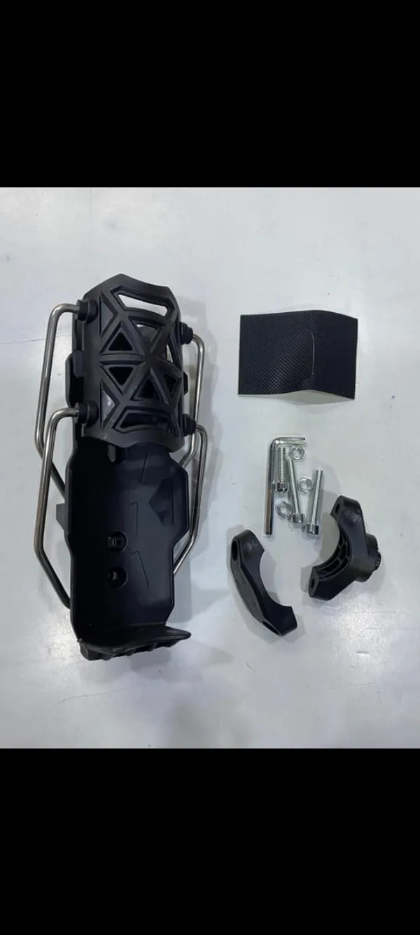 Motorcycle_Rear_Bottel_Holder_With_Elastic_Cargo_Net_-_Black_Metal_Frame