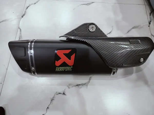 R1M_Exhaust_laud_and_clear_voice_universal_fitting_like_BMW_KTM_YAMAHA_BAJAJ_etc.