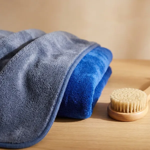 Microfiber_Bath_Towel_Large_Size_Super_Absorbent_With_Hook_Quick_Dry_500_Gsm_1_Piece_Bath_Towel_For_Men_Women_70_Cm_X_140_Cm