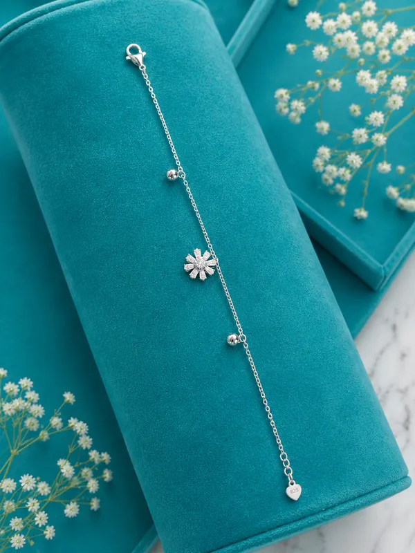 Blooming_Daisy_Drop_Bracelet_-_Made_With_925_Silver