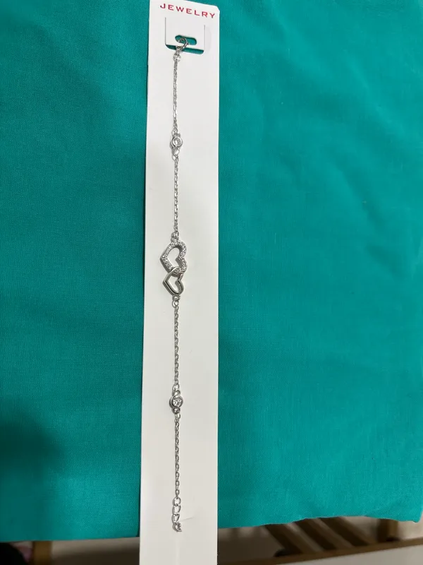Sparkling_Dual_Heart_Silver_Chain_Bracelet_-_Made_With_925_Silver
