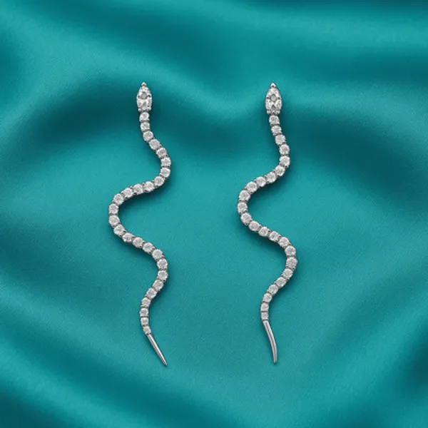 Sleek_Serpent_Earrings_925_Silver