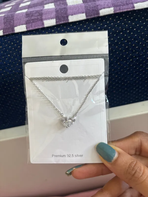 Twin_Heart_Crystal_Necklace_-_Made_With_925_Silver