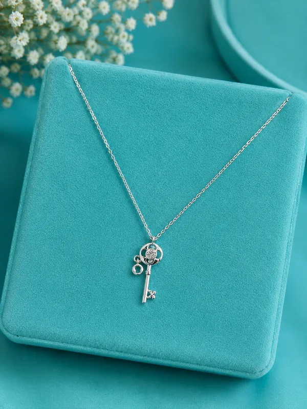 Key_To_My_Heart_Necklace_-_Made_With_925_Silver