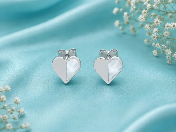 Mother_Of_Pearl_Heart_Necklace_Set_-_925_Silver