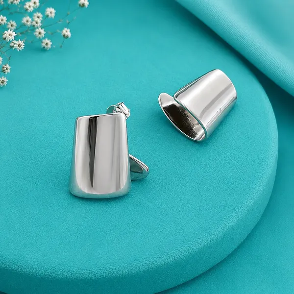 The_Sculptural_Fold_Studs_-_Made_With_925_Silver