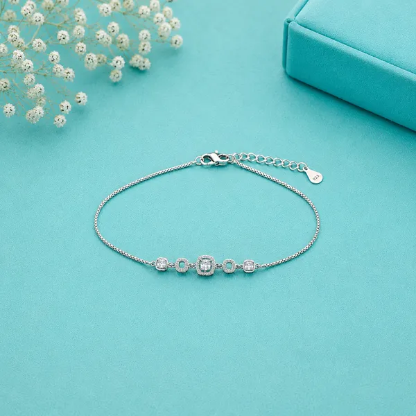The_Halo_Station_Bracelet_-_Made_With_925_Silver