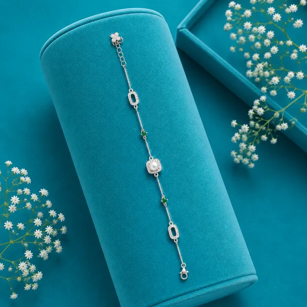 Emerald_&_Pearl_Halo_Bracelet_-_Green_-_Made_With_925_Silver