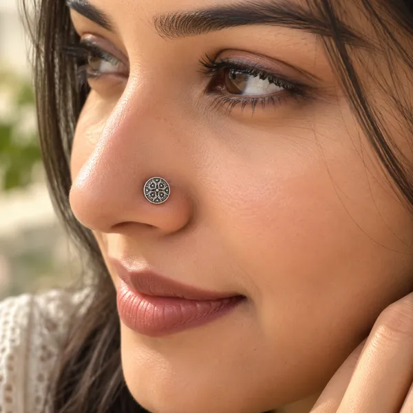 Tivara_Charminar_Heritage_Nose_Stud_-_Made_with_925_Silver