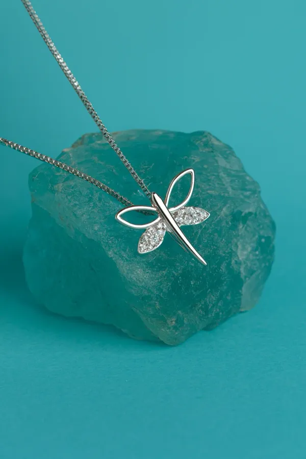Tivara_Dragonfly_Elegance_Necklace__-_Made_with_925_Silver