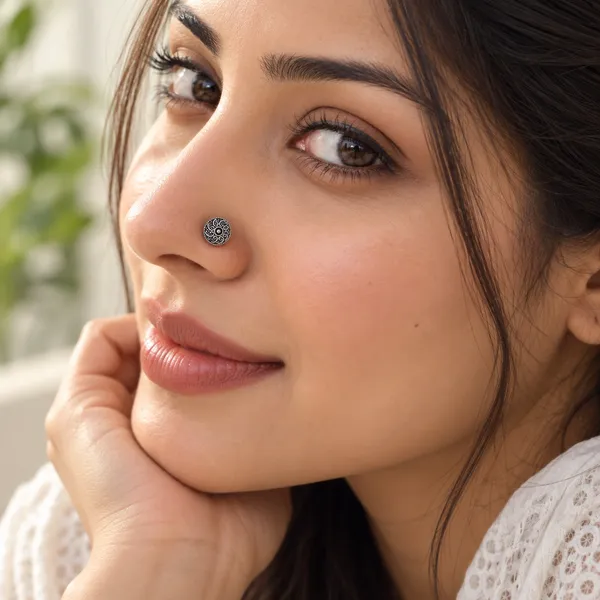 Tivara_Royal_Paisley_Nose_Stud_-_Made_with_925_Silver