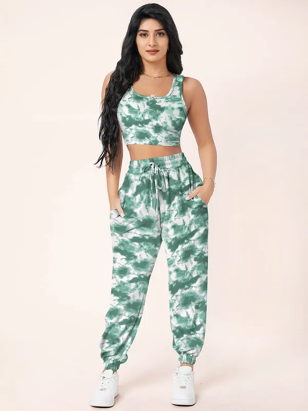 Green_Tie_Dye_Co_Ord_Set_With_Crop_Top_And_Joggers_For_Women
