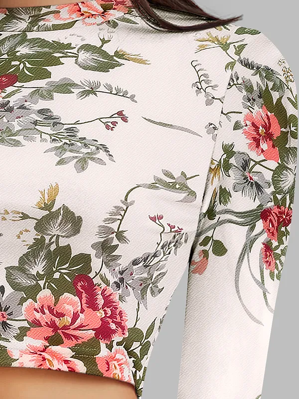 Floral_Print_Long_Sleeve_Crop_Top_For_Women