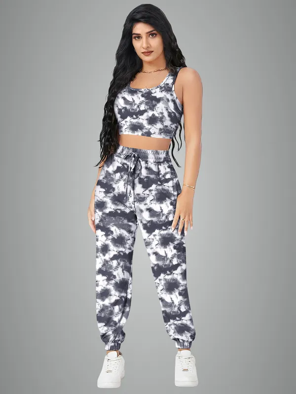 Women's_Tie_Dye_Co_Ord_Set_Crop_Top_And_Joggers