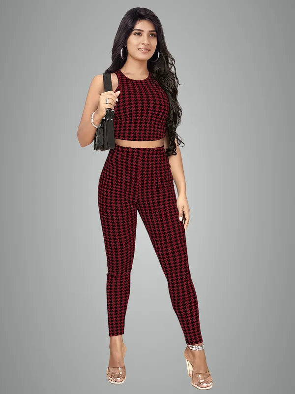 Red_And_Black_Houndstooth_Crop_Top_And_Legging_Co_Ord_Set