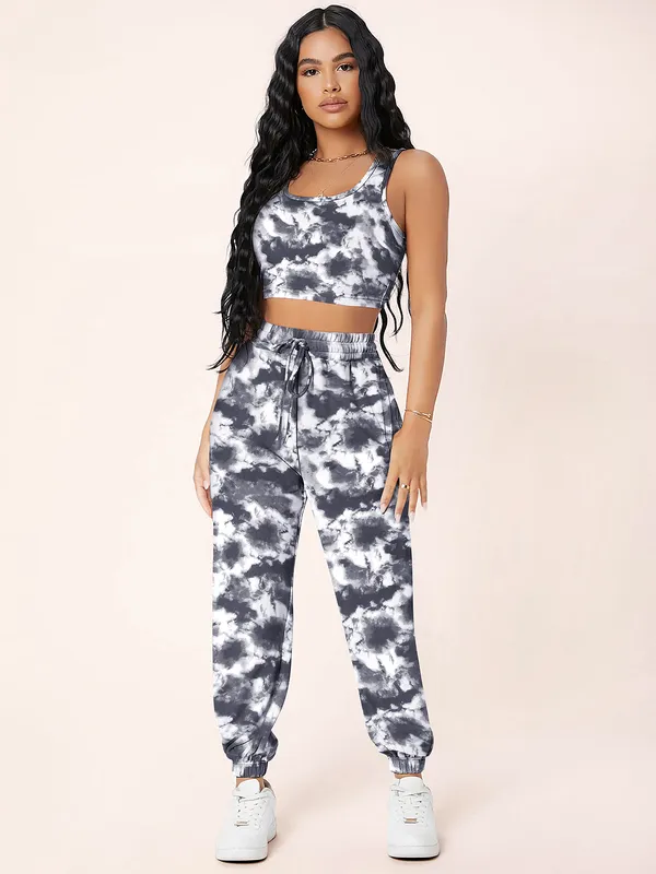 Women's_Tie_Dye_Co_Ord_Set_Crop_Top_And_Joggers