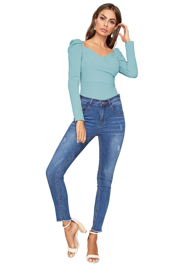 Women's_Blue_Puff_Sleeve_Sweetheart_Neck_Top_With_Jeans_Combo