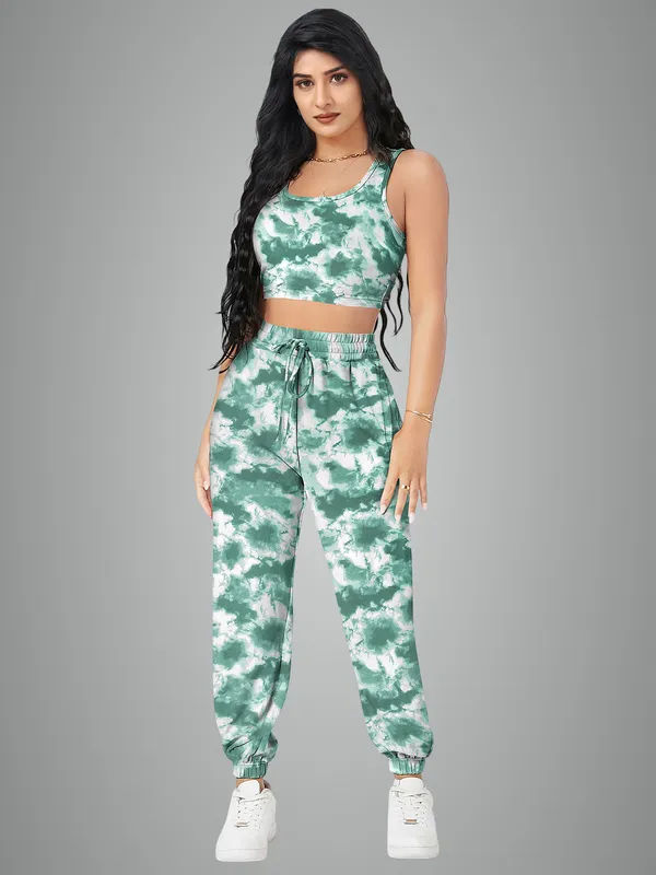 Green_Tie_Dye_Co_Ord_Set_With_Crop_Top_And_Joggers_For_Women