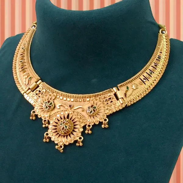 Luxurious_Gold_Plated_Necklace_Set_For_Women_–_Shine_With_Elegance_|_Ideal_For_Parties,_Weddings,_Traditional_Occasions