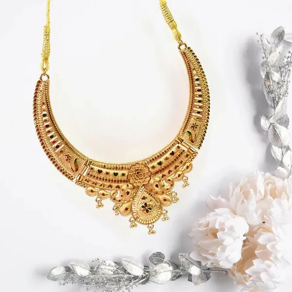 Gold_Plated_Necklace_Set_For_Women_–_Classic_Indian_Jewelry_For_Weddings,_Parties_Daily_Wear_–_Elegant_Gold_Tone_Necklace_With_Earrings