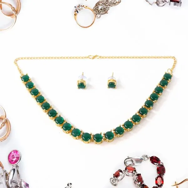 Crystal_Necklace_Jewellery_Set_With_Earrings_For_Girls_–_Sparkling_Jewelry_Perfect_For_Parties_Gifts